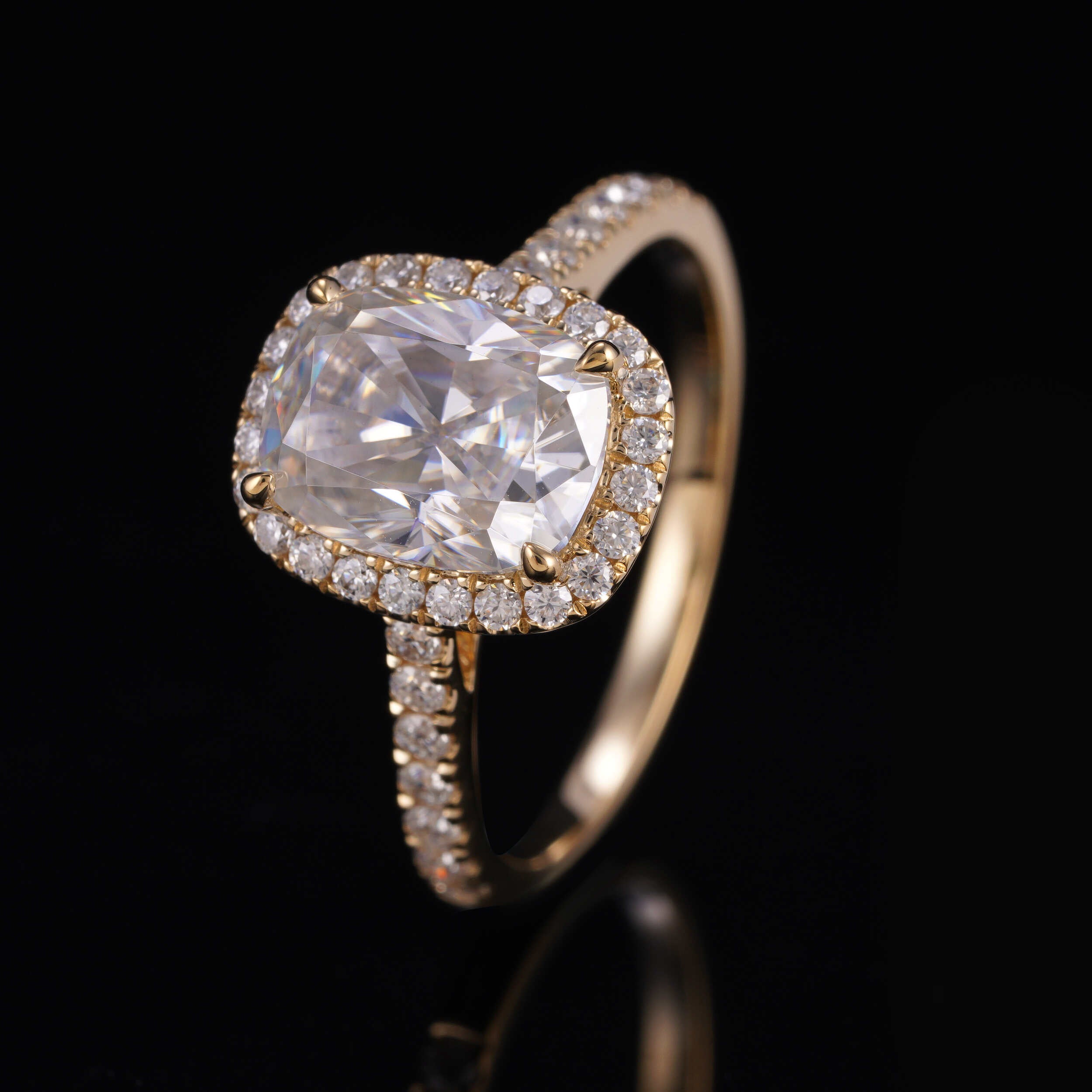 10K 14K 18K Yellow Gold 3CT Cushion Cut Halo Diamond Style Moissanite Diamond Ring For Women