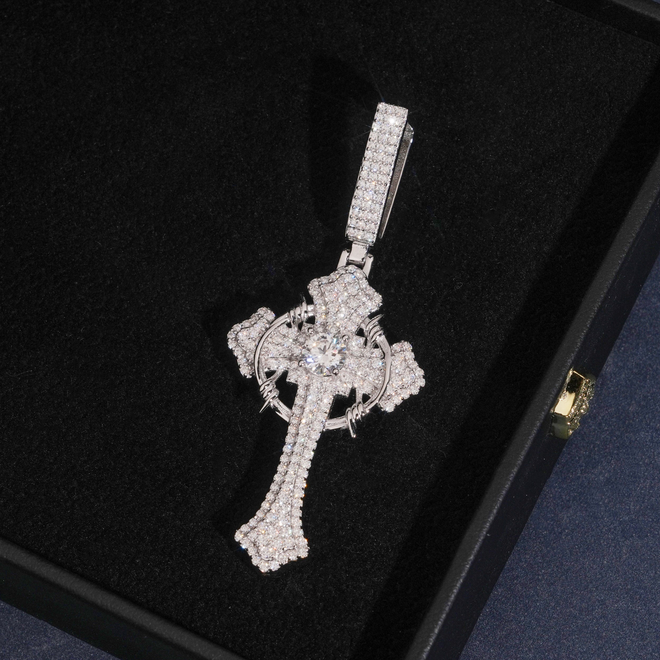 Classic Daily Wear Cross Pendant Charm VVS Moissanite