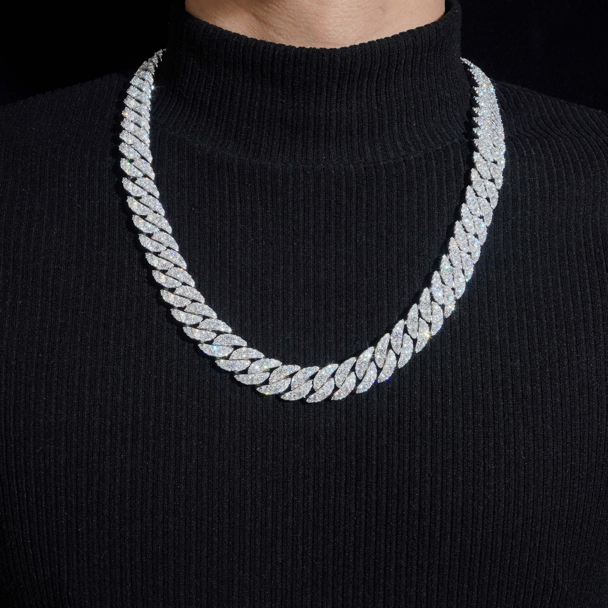 15MM Single Big Carat Curve Lock Moissanite Cuban Chain Necklace