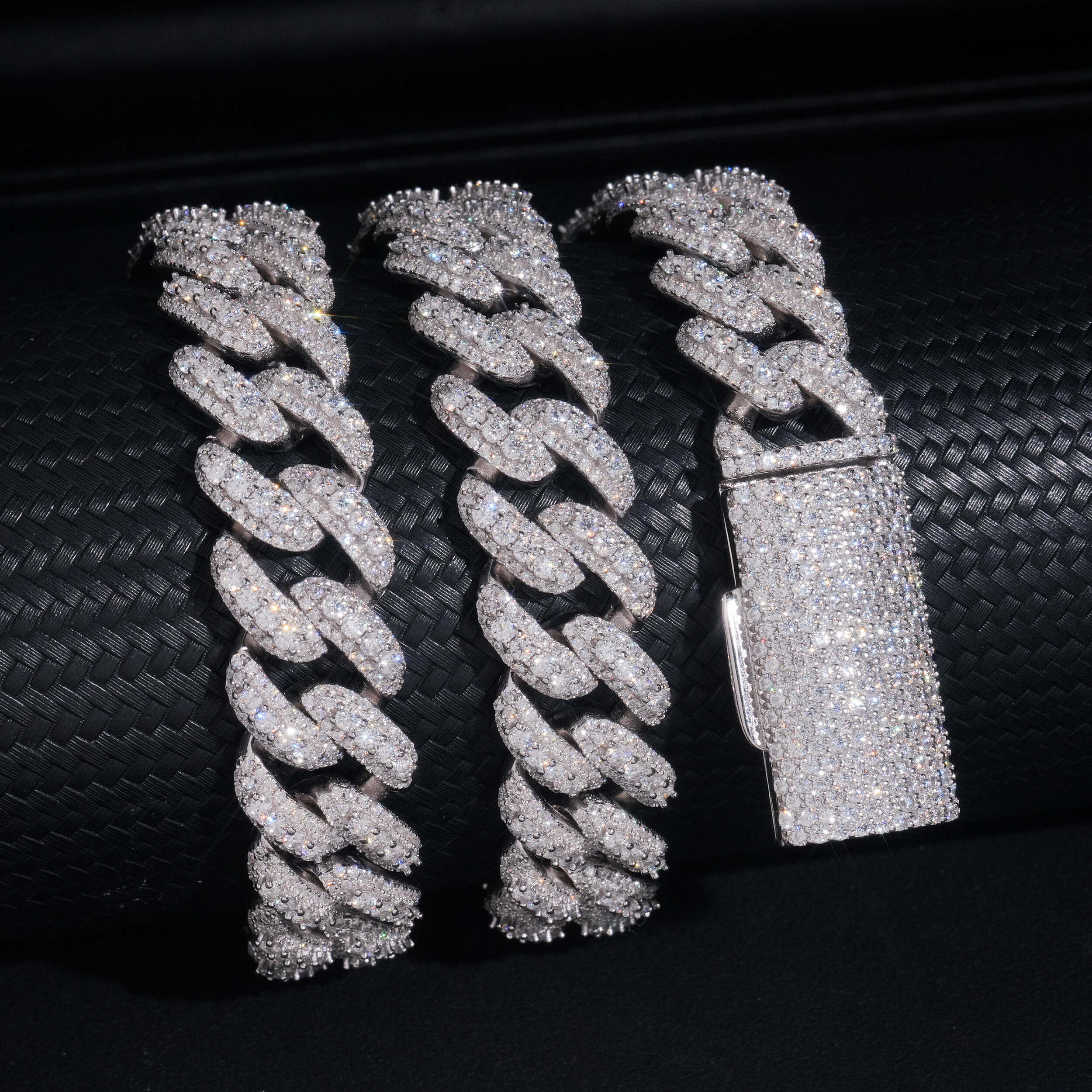 VVS Cz 15MM Raised Stone Cuban Link Chain Necklace
