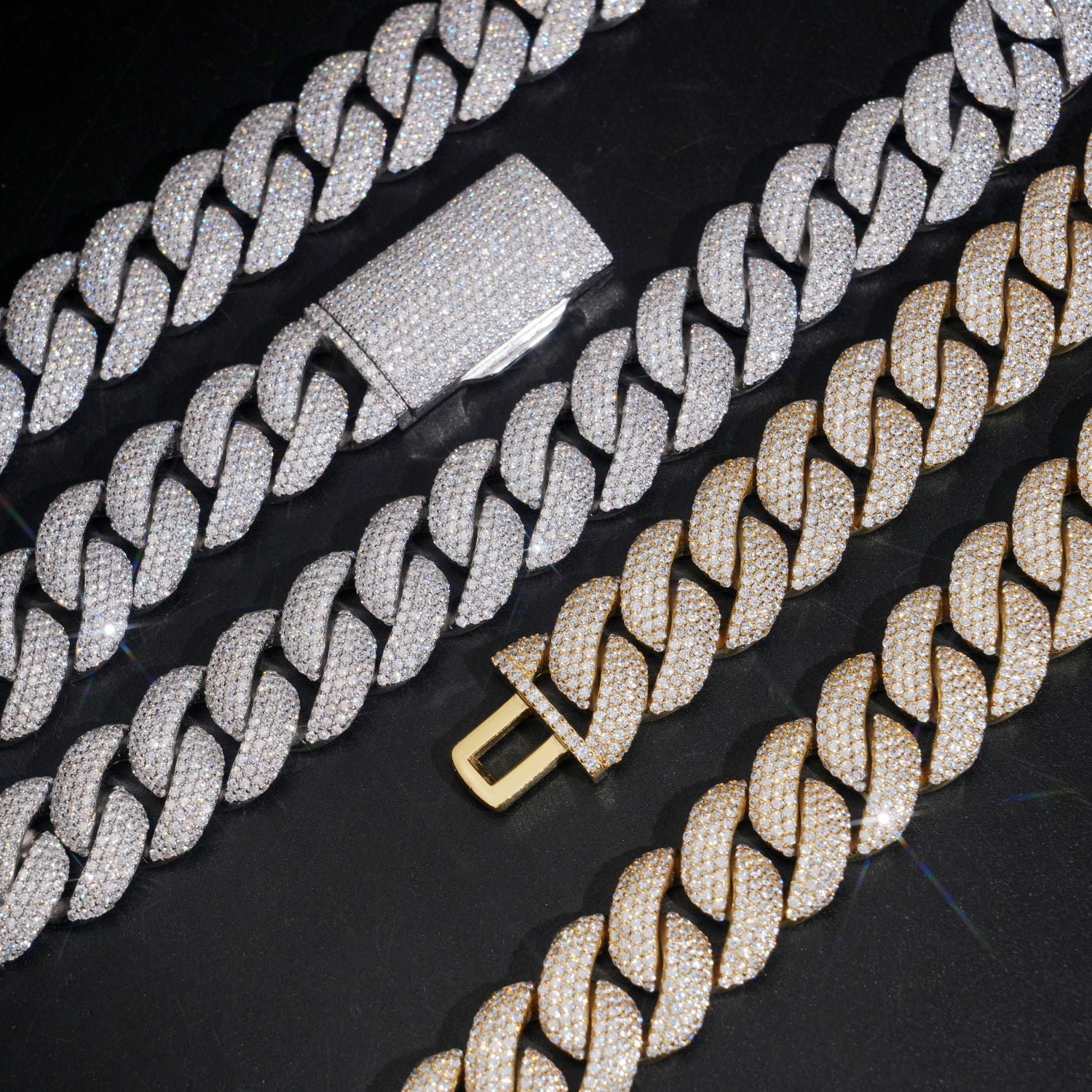 VVS CZ Miami Cuban Link Chain Necklace 18MM