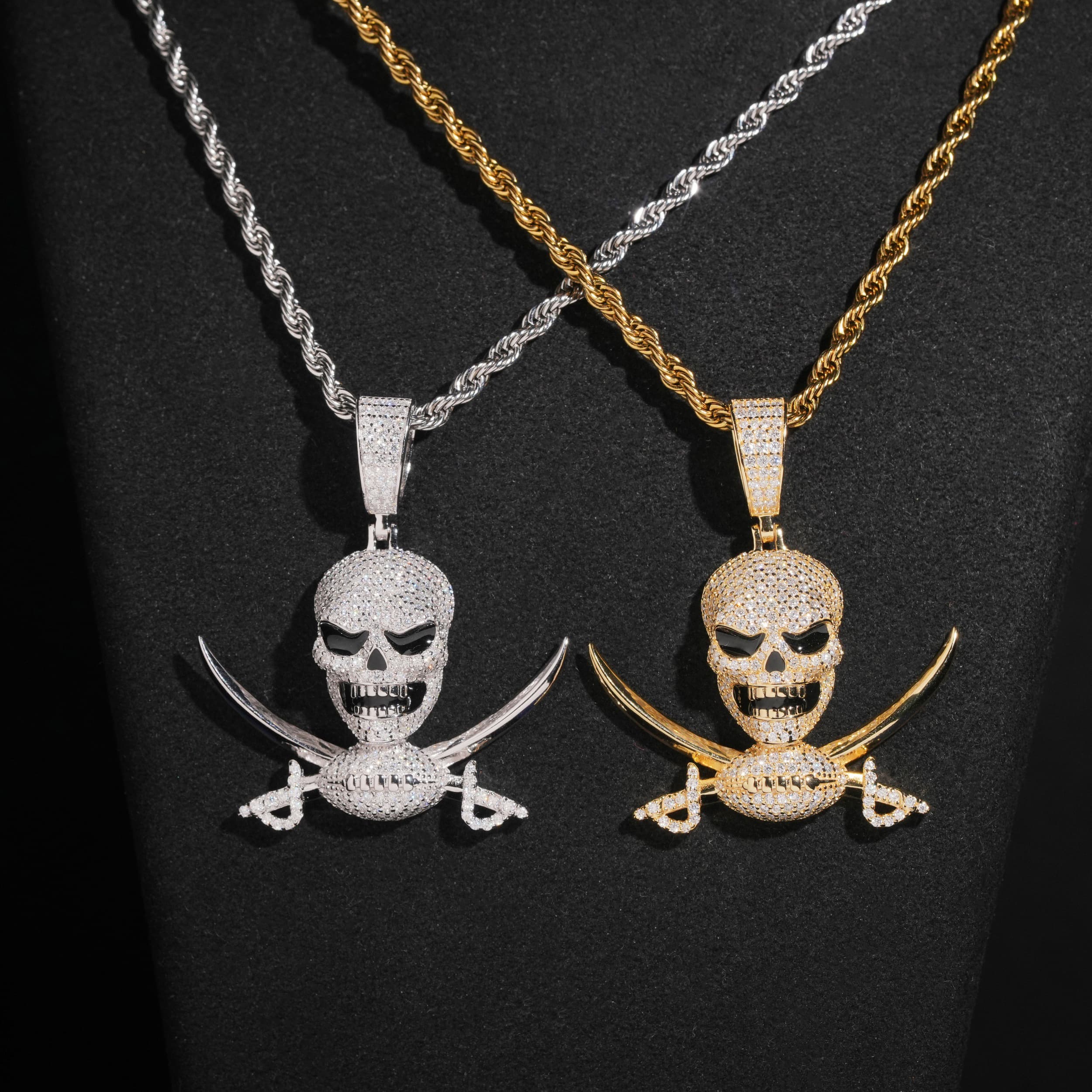 Skull Head Pendant VVS Moissanite Diamond Charm