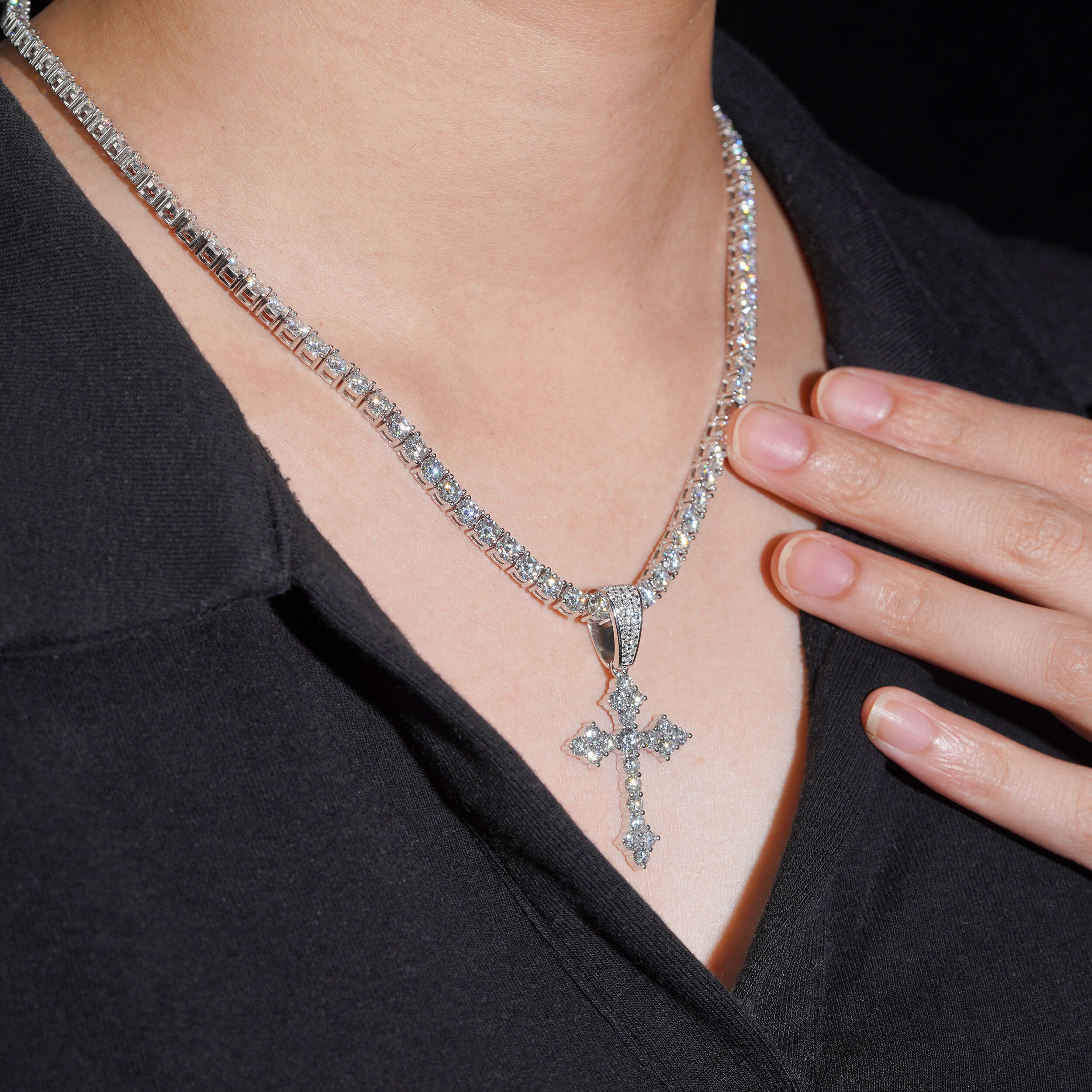 925 Sterling Silver Lab Grown Diamond Flower Cross Pendant Charm