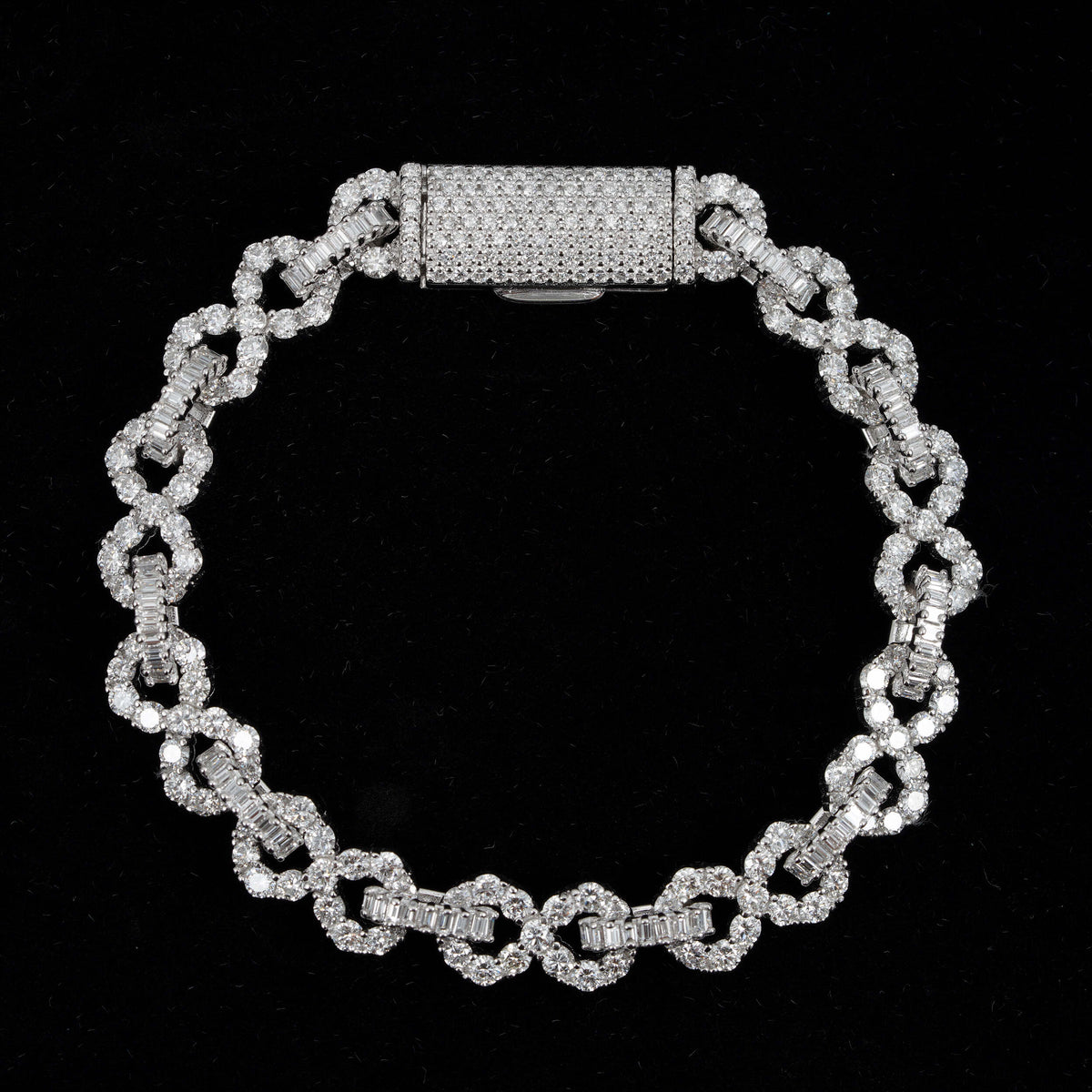 8MM VVS Lab Grown Diamond Infinity Link Bracelet