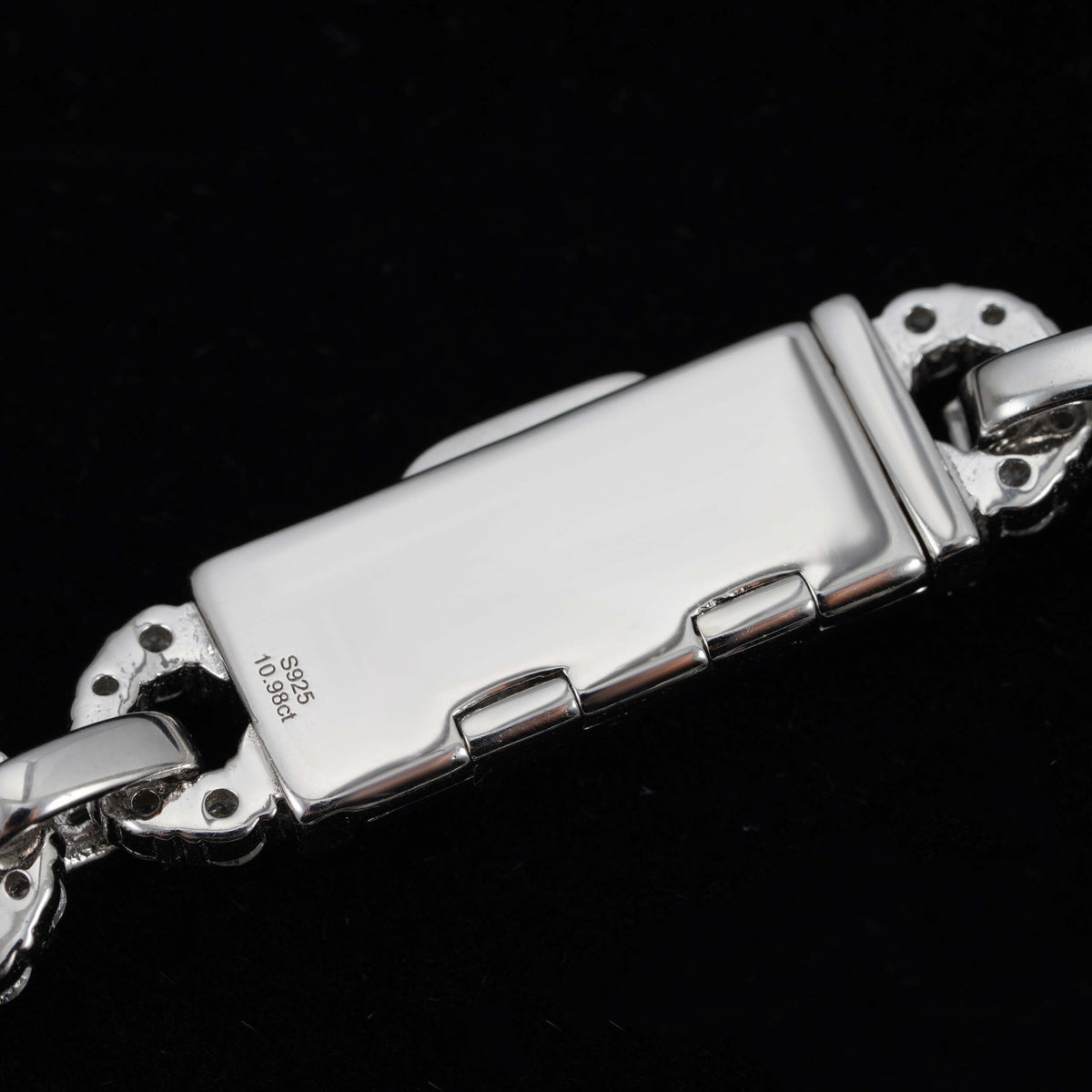 8MM VVS Lab Grown Diamond Infinity Link Bracelet