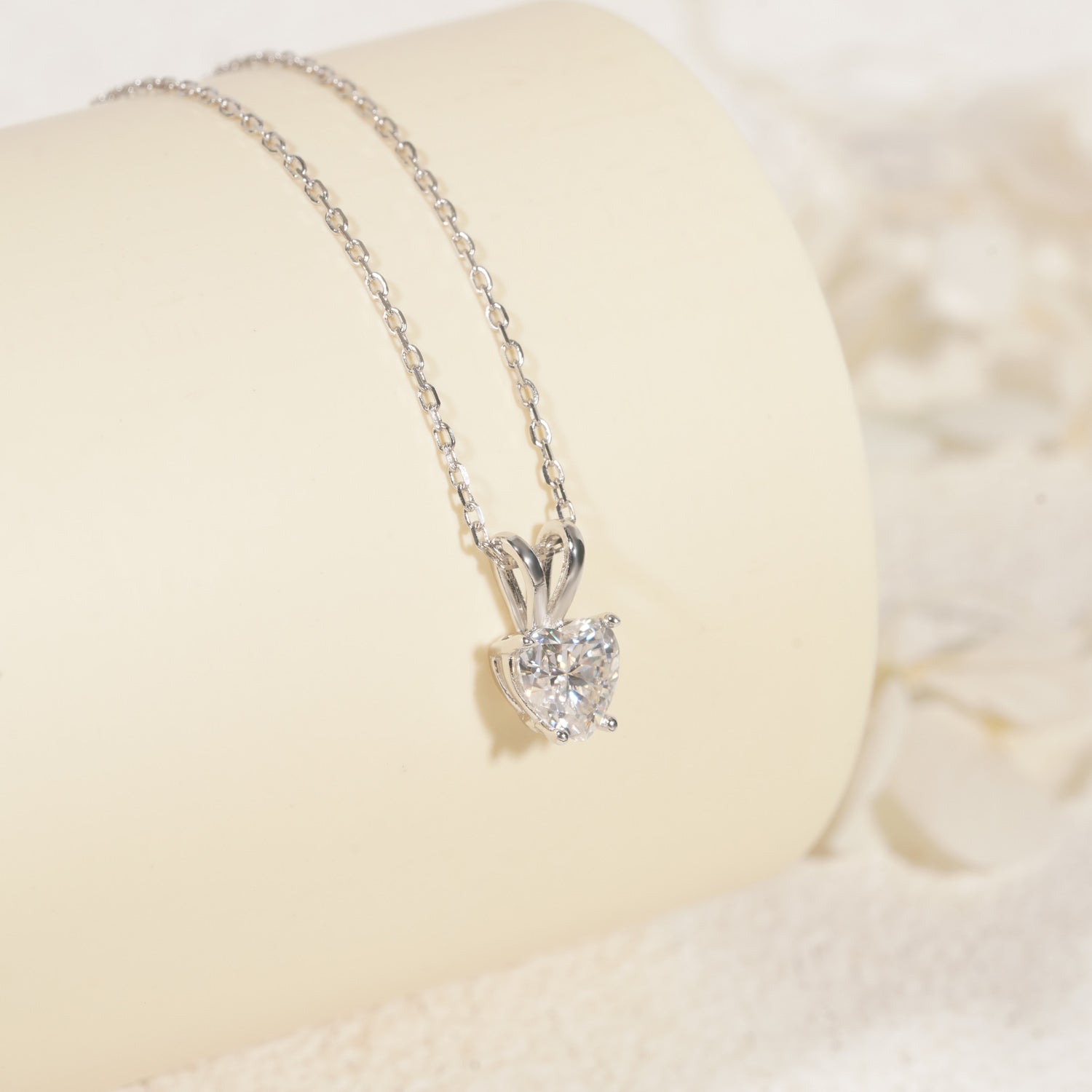 1CT Heart Cut Soliatire Moissanite Diamond Necklace 925 Sterling Silver Women