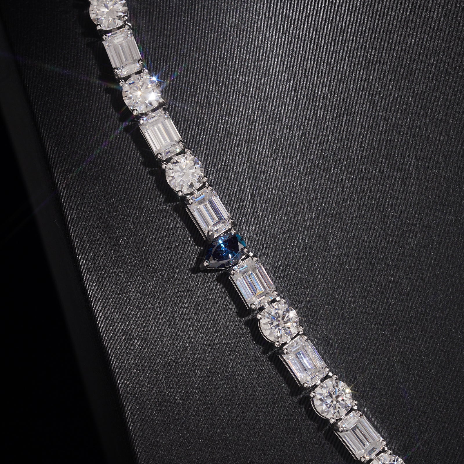 5MM Round Mix Emerald Moissanite Diamond Tennis Chain Necklace
