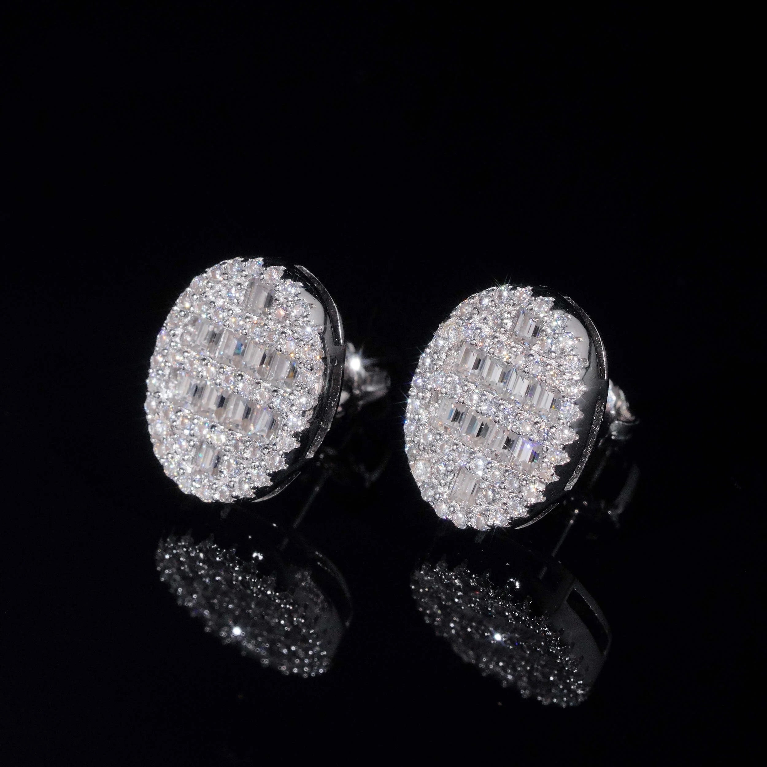 Hot Sell Baguette Cut Moissanite Diamond Oval Stud Earrings For Men