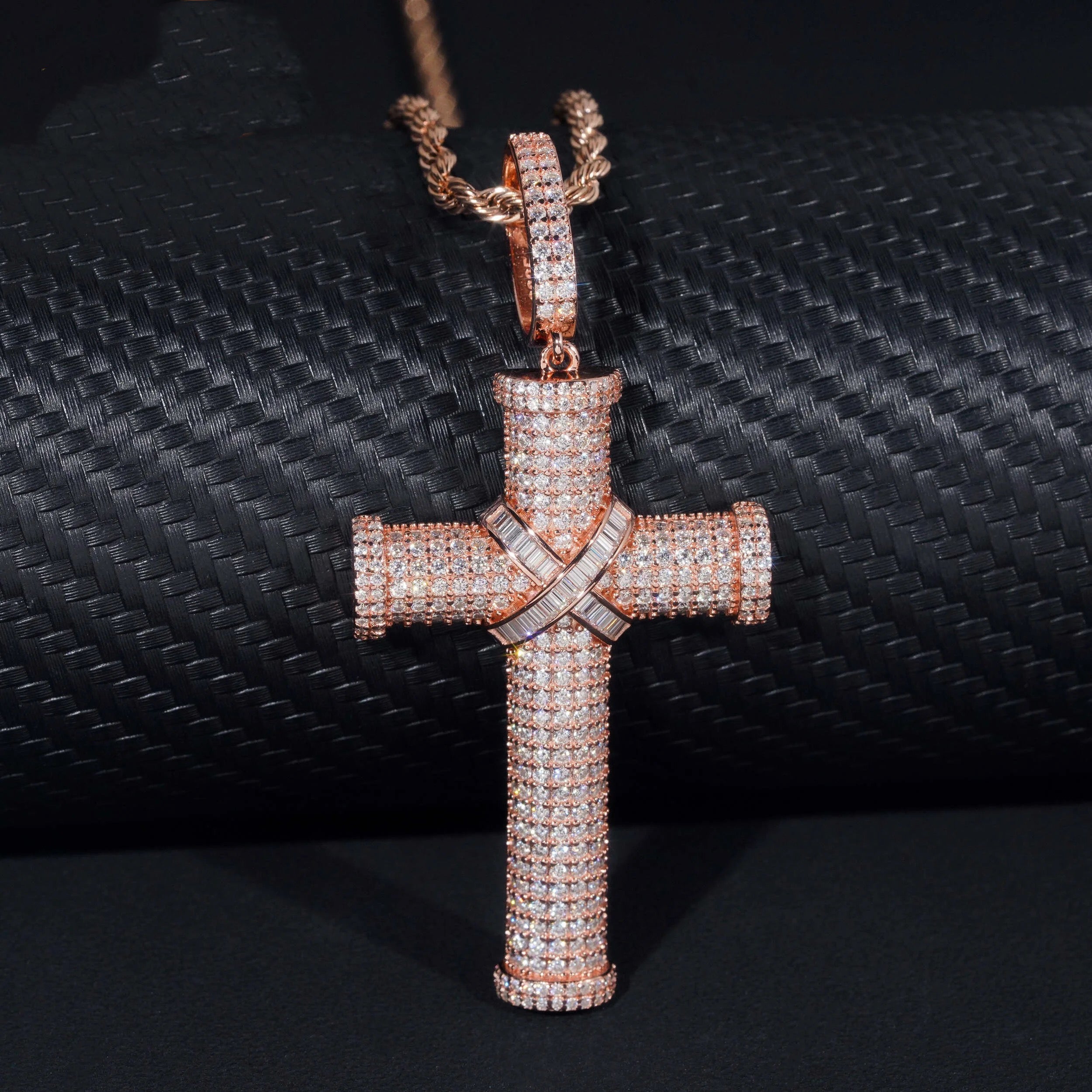 New Arrival Iced Out Hip Hop Moissanite Cross Pendant For Men Sterling Silver 925