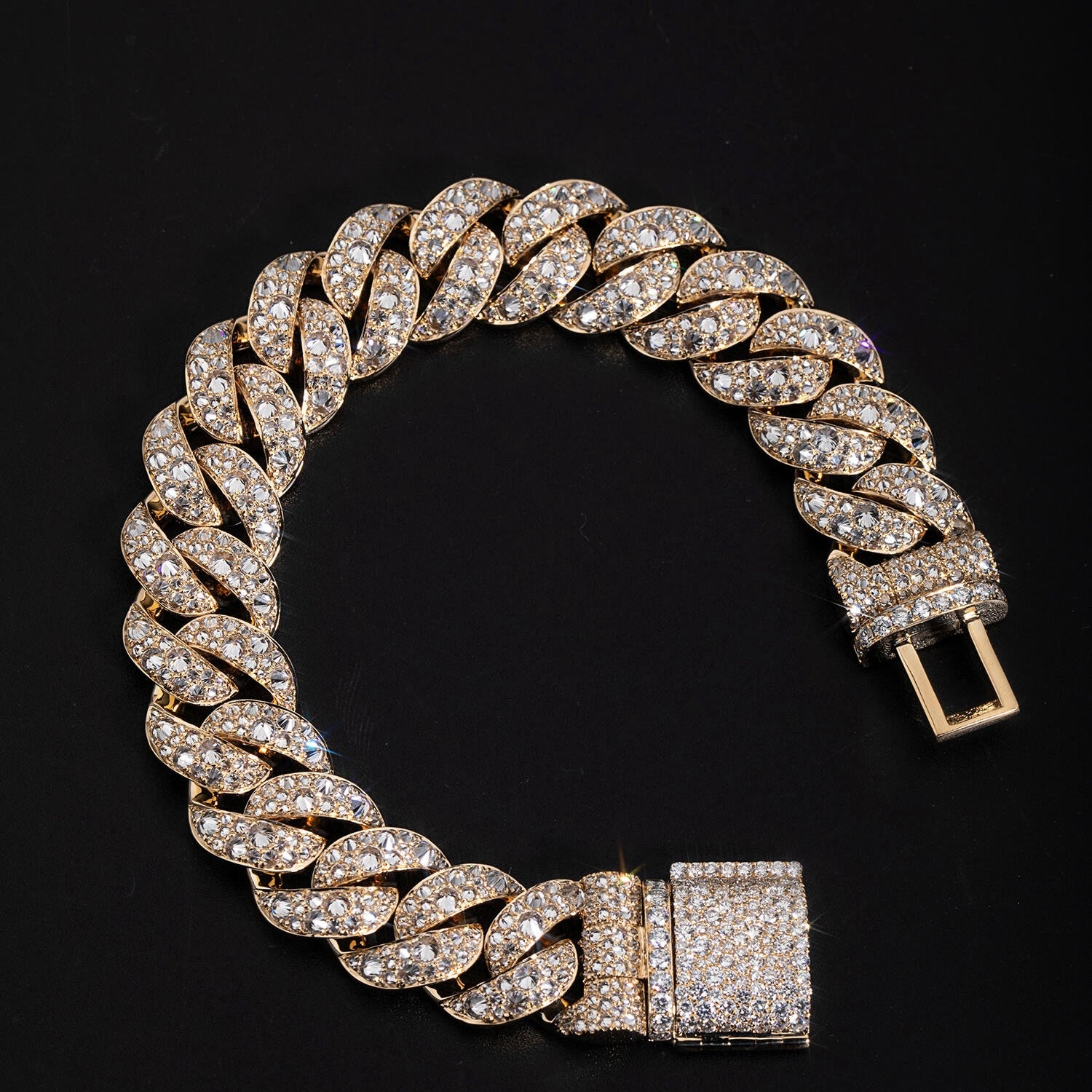 15MM Upside Down Mosaic Inverted Setting Cuban Lab Diamond