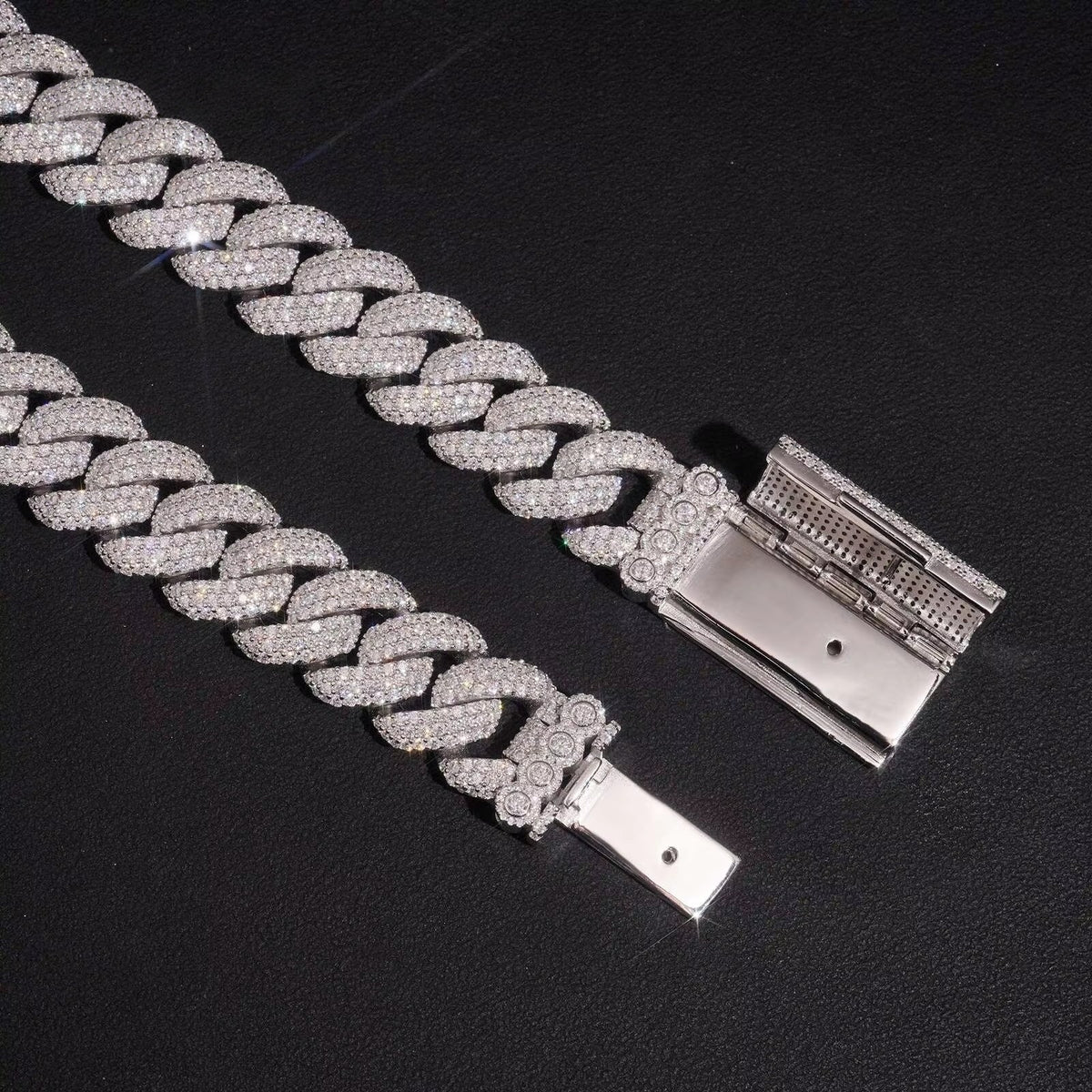 16MM Miami Cuban Link Chain Neckalce Moissanite Diamond