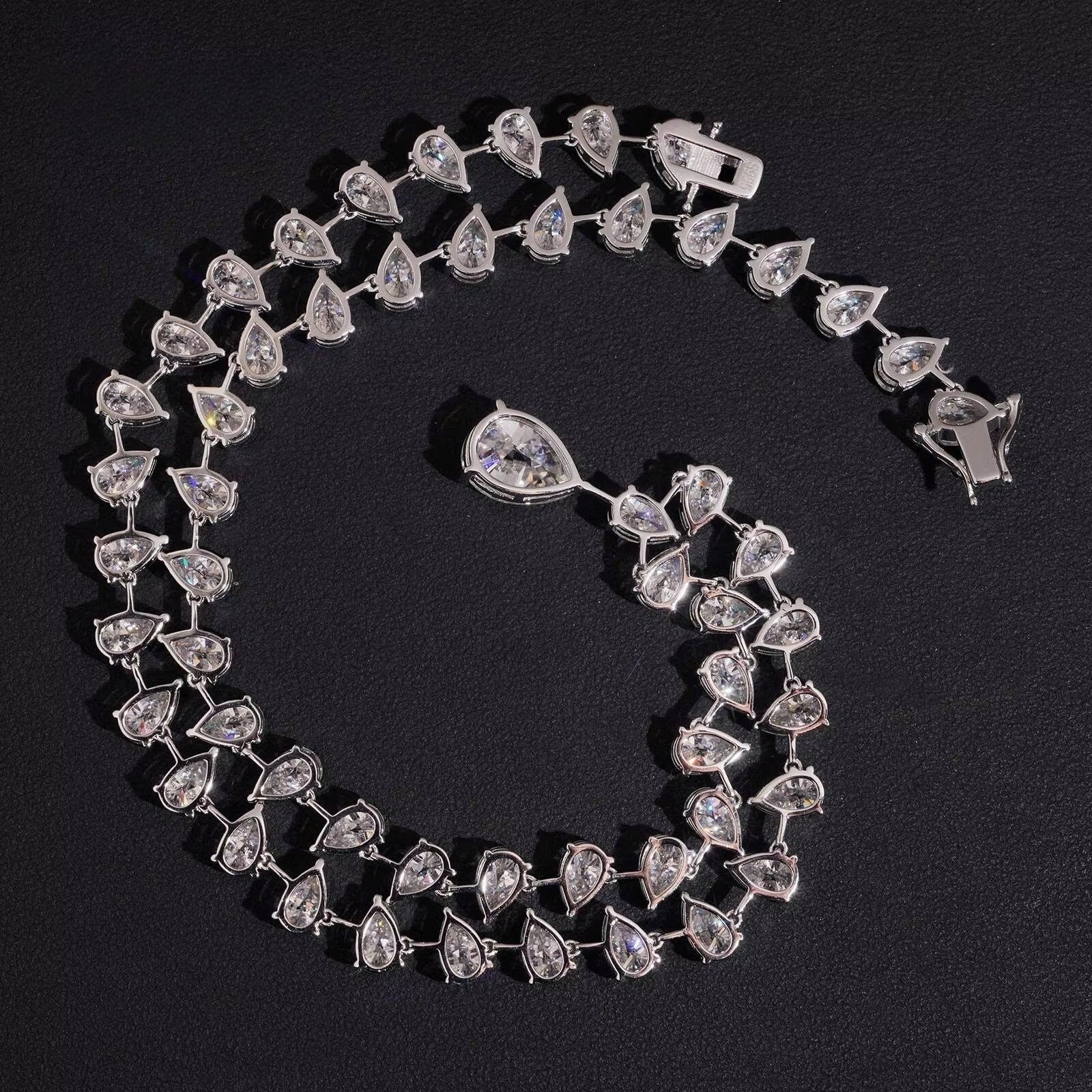 Women Luxury Teardrop Cut Moissanite Diamond Necklace