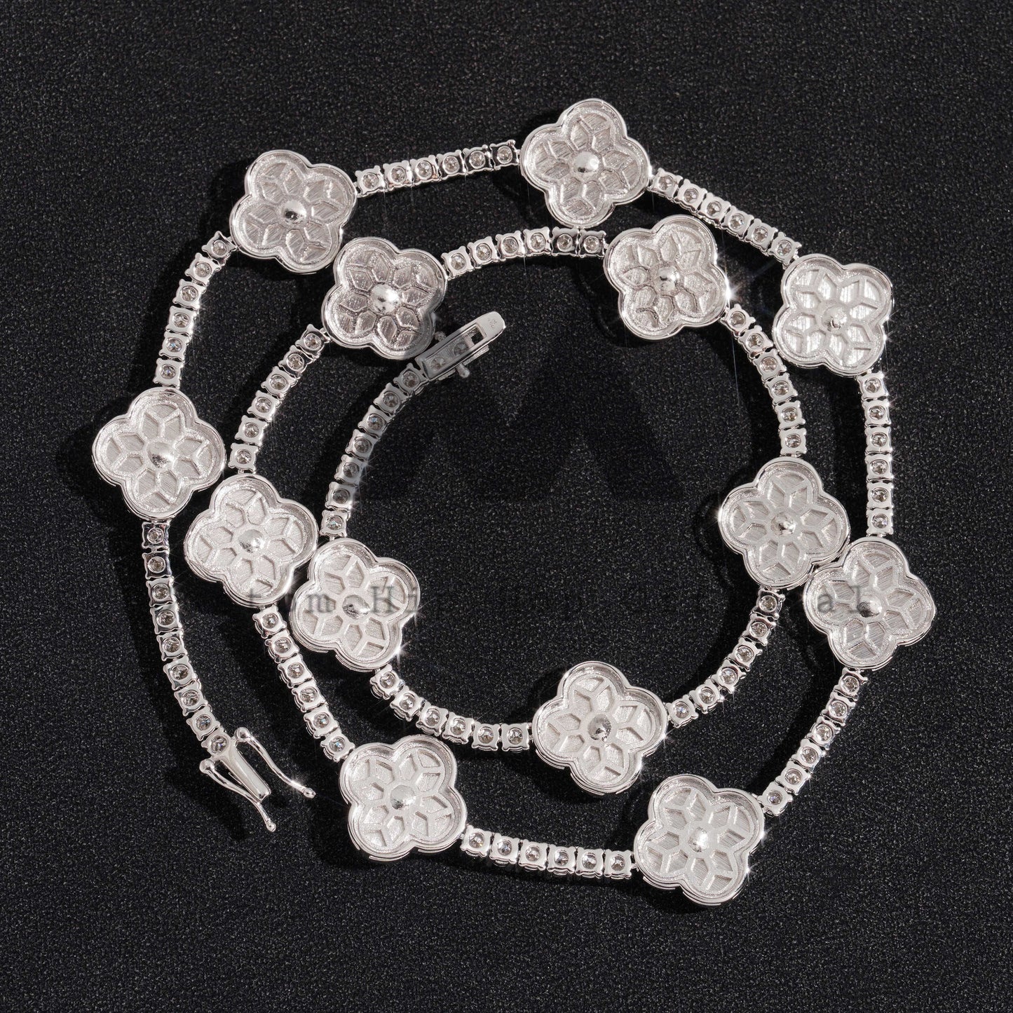 Corrente de tênis trevo de 3 mm congelada em prata esterlina 925 com testador de diamante VVS Moissanite Pass