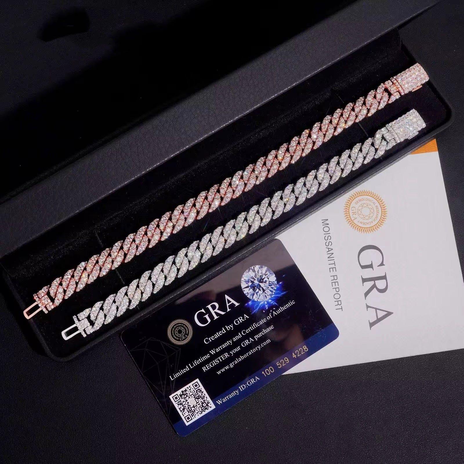 10MM Single Row Iced Out Unisex Moissanite Cuban Bracelet