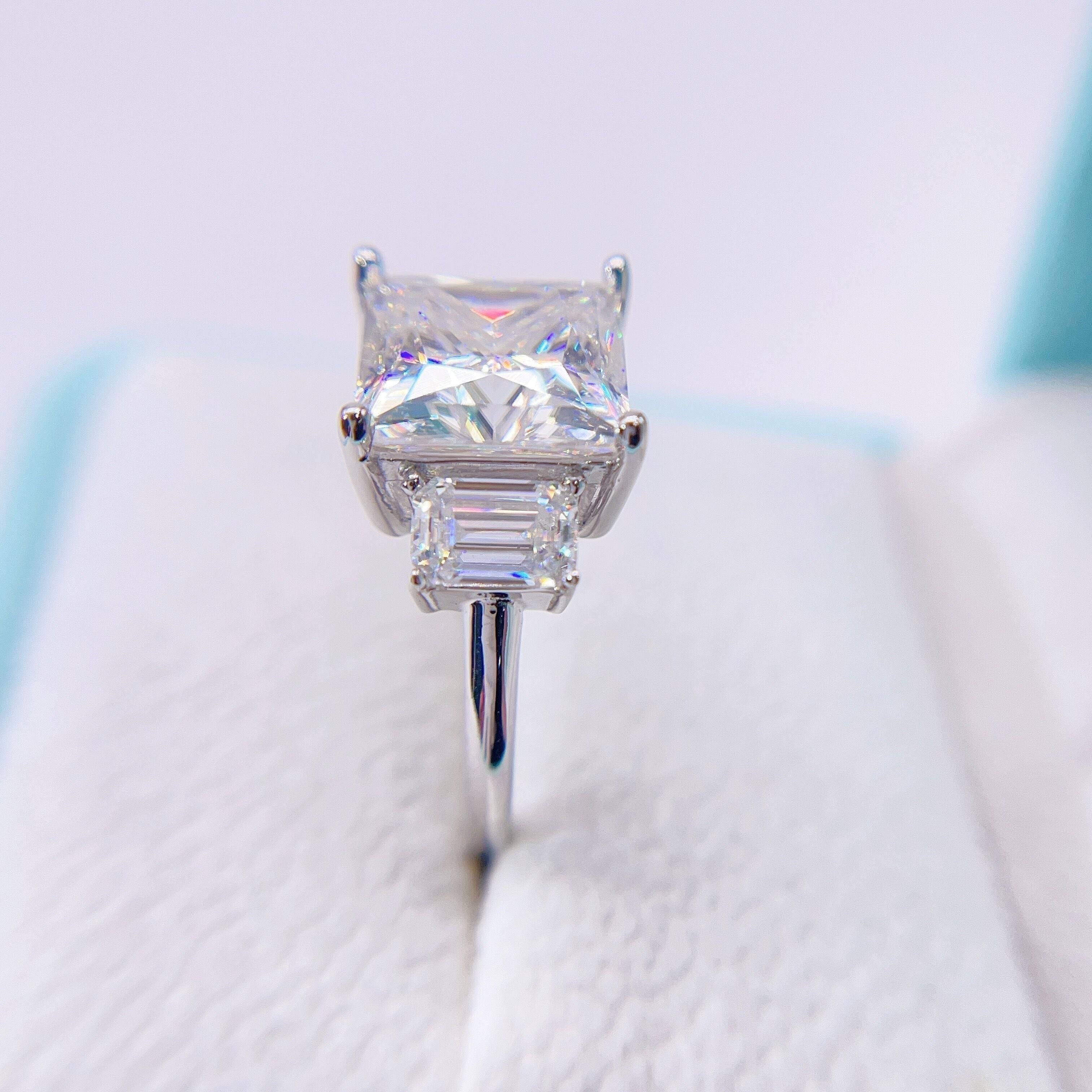 Princess Cut Mix Emerald Cut Three Stone Design Moissanite Engagement Ring Vintage Style