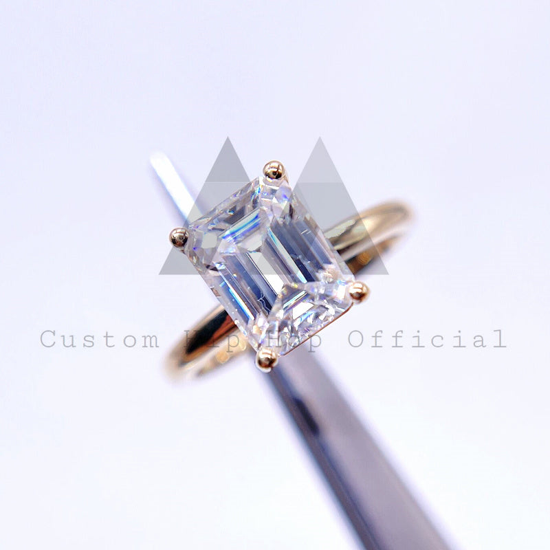 Classic Design 3CT Emerald Cut Moissanite Engagement Ring 10K 14K 18K Solid Gold
