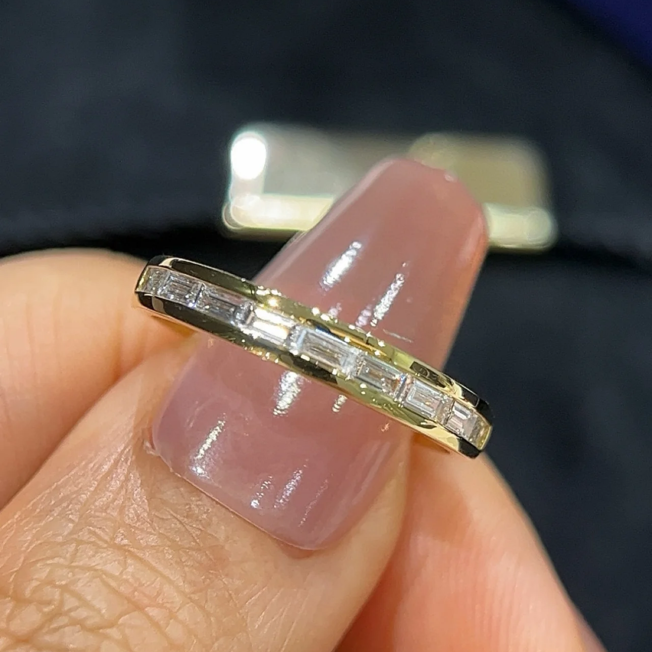 Bezel Setting 18K Yellow Gold VVS Lab Diamond Ring Band Baguette Cut