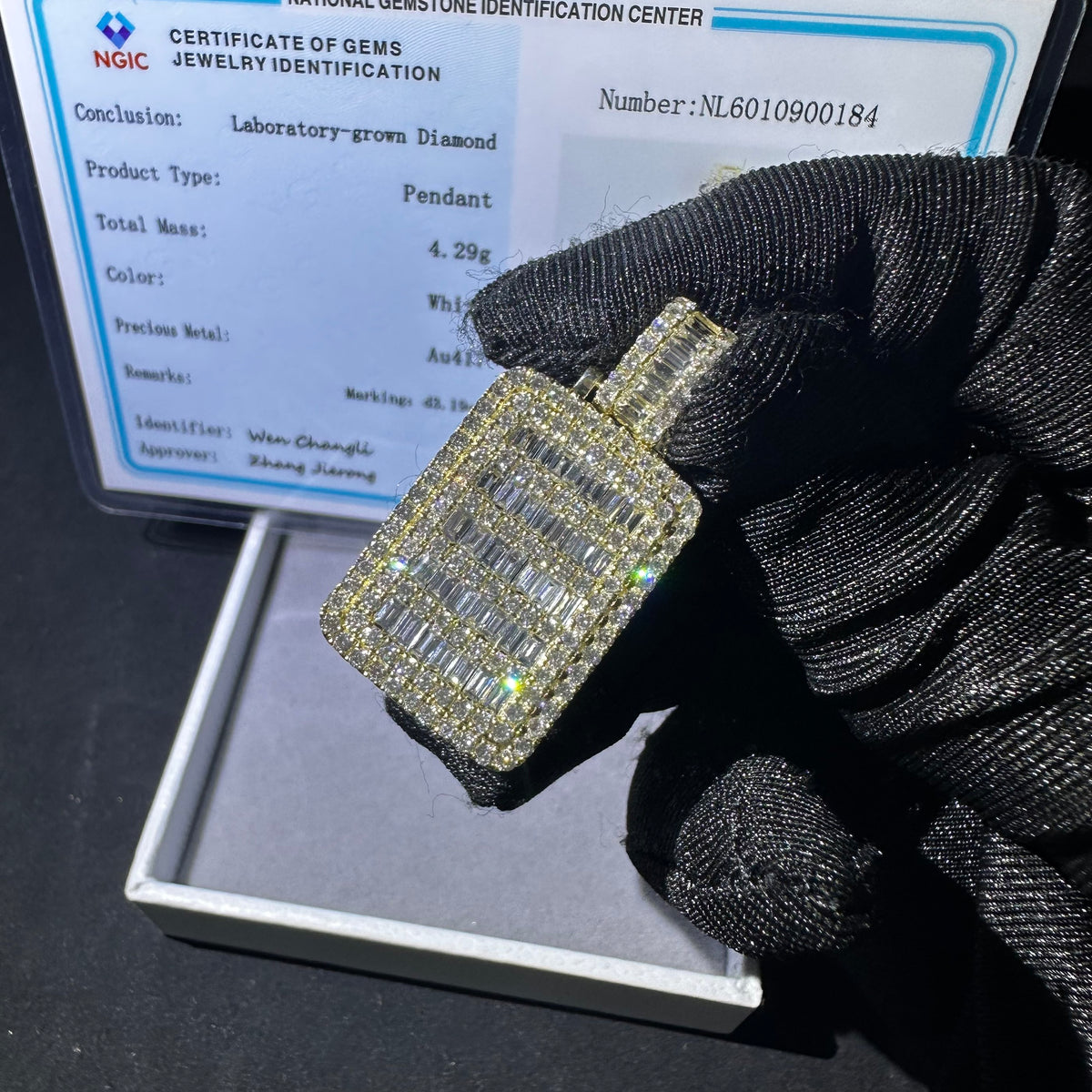 10k Solid Gold VVS Lab Grown Diamond Dogtag Pendant Charm