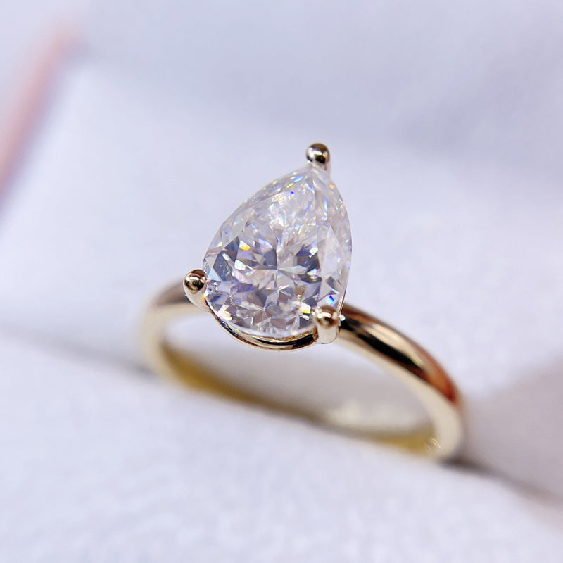 GRA Certificated 10K 14K 18K Yellow Gold 3CT Oval Cut Moissanite Diamond Ring For Women