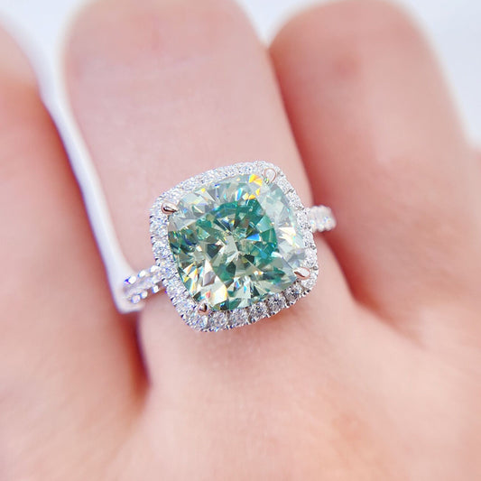 Anel de diamante Halo Diamond estilo Tiffany Blue Moissanite em ouro branco com pedra azul Tiffany