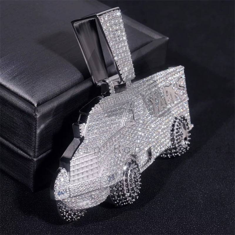 New Arrival Solid Silver 2" Width Hip Hop Iced Out VVS Moissanite Diamond Pendant