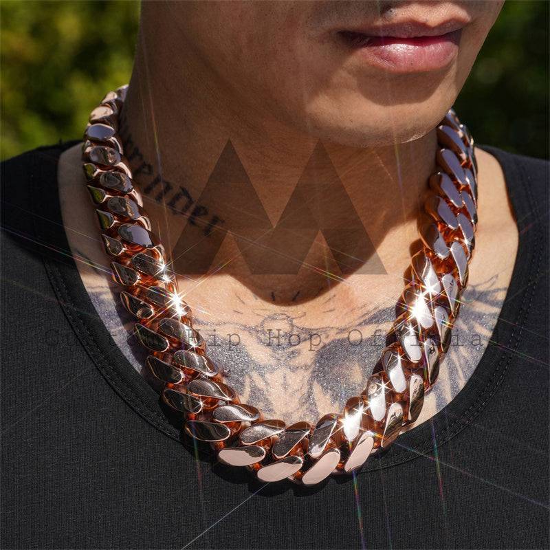 Hip hop jewelry featuring solid chain 18K rose gold plated over 999 silver Cuban chain with moissanite lock2