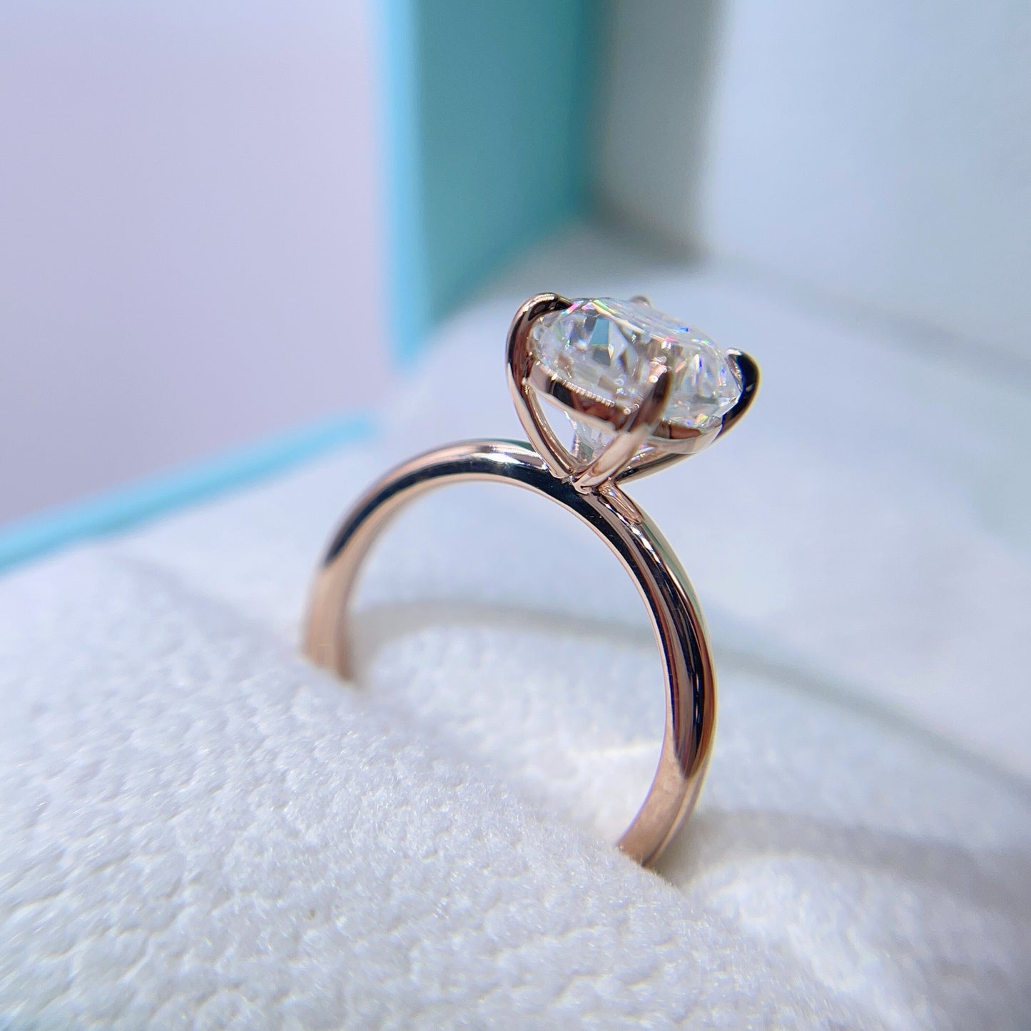 Elegant 3CT Oval Cut Moissanite Diamond Ring in Rose Gold - GRA Certified3