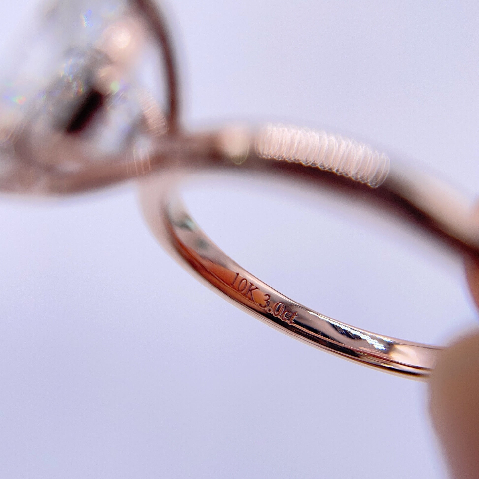 Elegant 3CT Oval Cut Moissanite Diamond Ring in Rose Gold - GRA Certified0