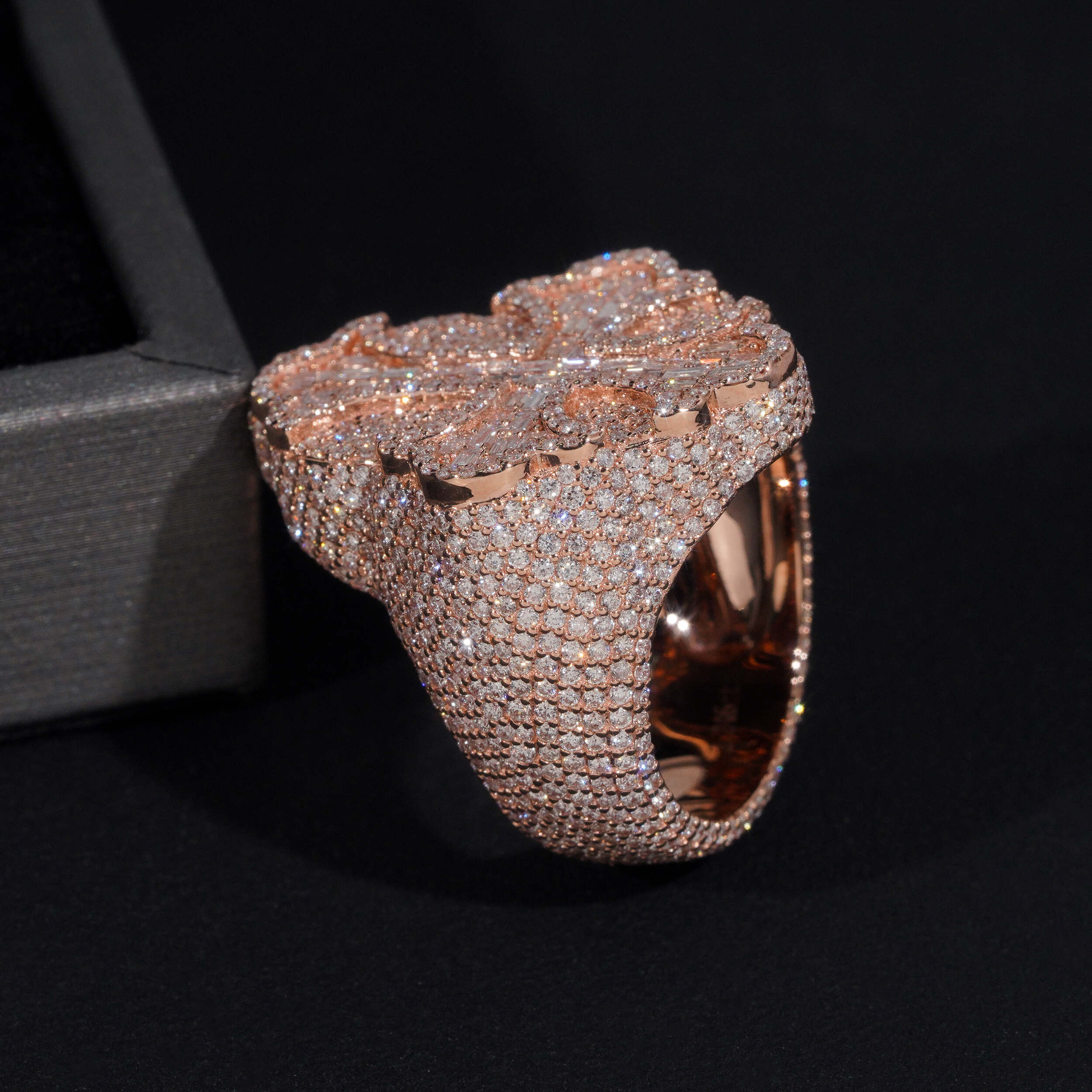 Custom Made Men Ring 10K Rose Gold VVS Natural Diamond Iced Out Cross Finger Ring