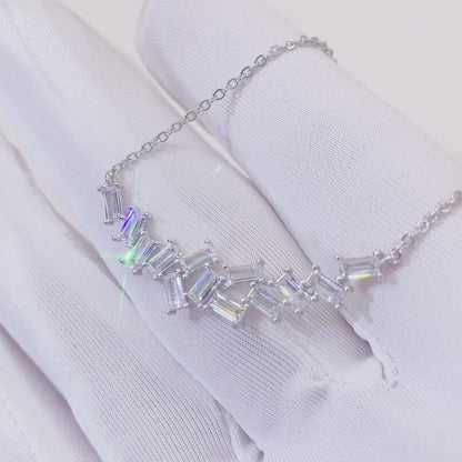 Colar de diamante baguette moissanite com design extravagante para mulheres em prata esterlina 925