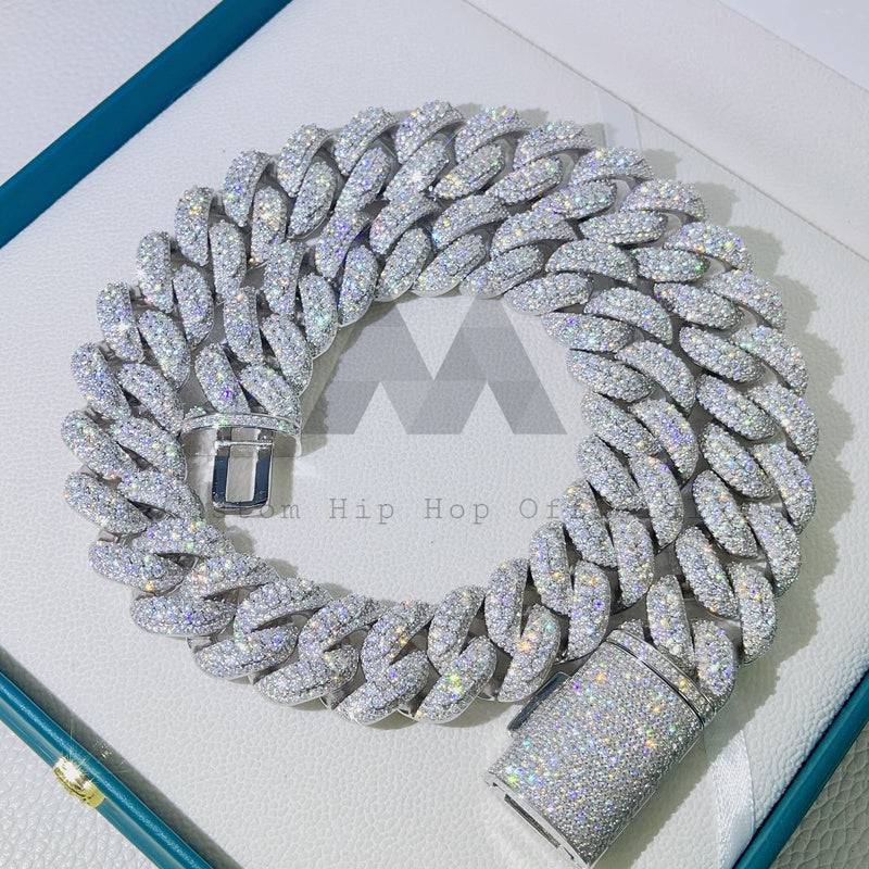 New Arrival hip hop jewelry featuring 22MM Thick Solid Heavy Cuban Chain with 3D Design in Silver Moissanite3