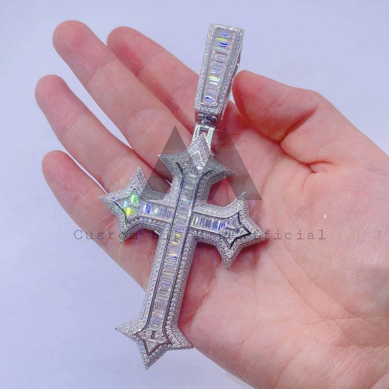 XXL Baguette Cut Mix Redondo Corte Brilhante Moissanite Cross Charm Iced Out