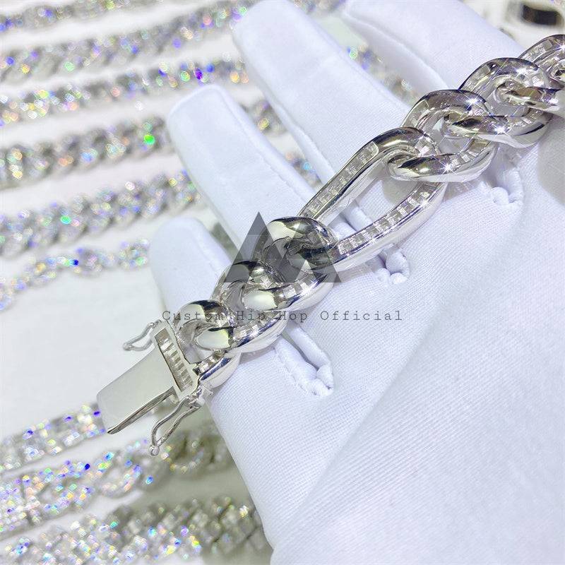 Men's fashion hip hop jewelry featuring baguette cut iced out moissanite diamond figaro link bracelet0