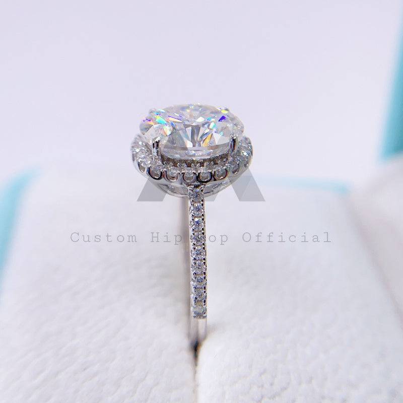 Solid Silver 925 2.6 CT Oval Cut Halo Style Moissanite Engagement Ring Hip Hop Jewelry1