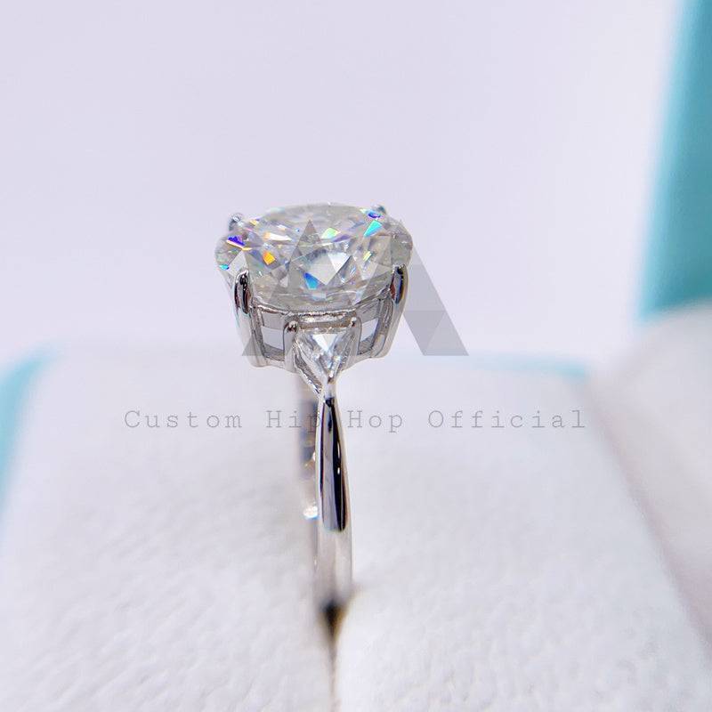 5.2CT Oval Cut Three Stone Engagement Ring Solid Silver With VVS Moissanite Diamond