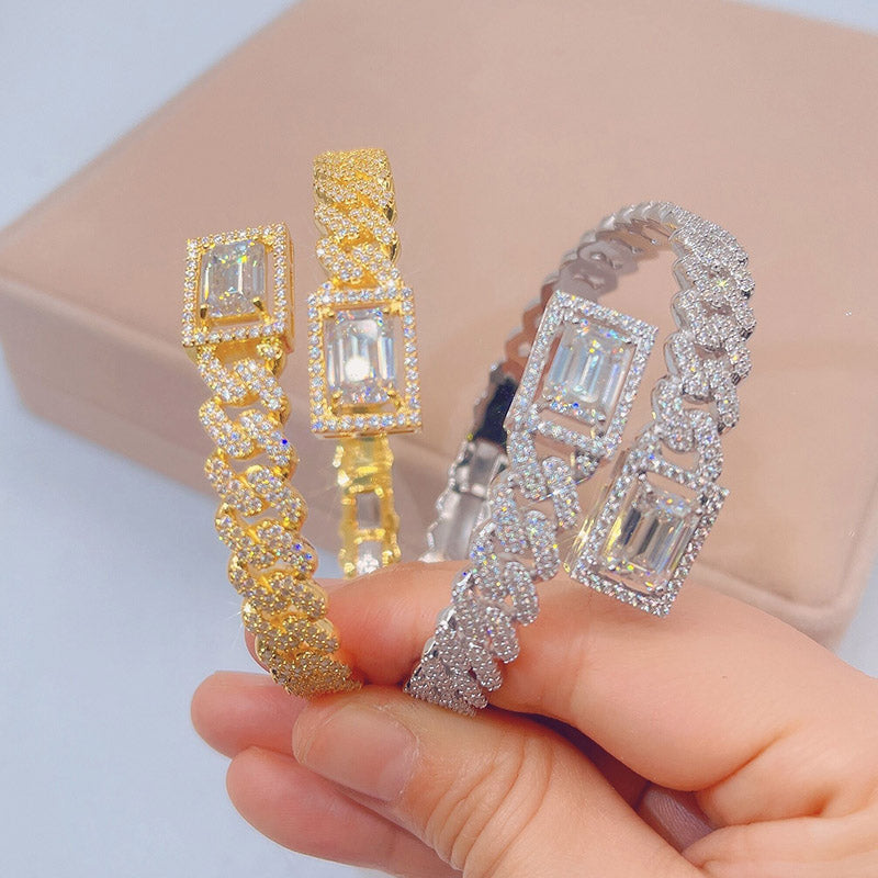 Hip hop jewelry featuring fully iced out GRA certificated cuff bracelet with VVS moissanite diamond0